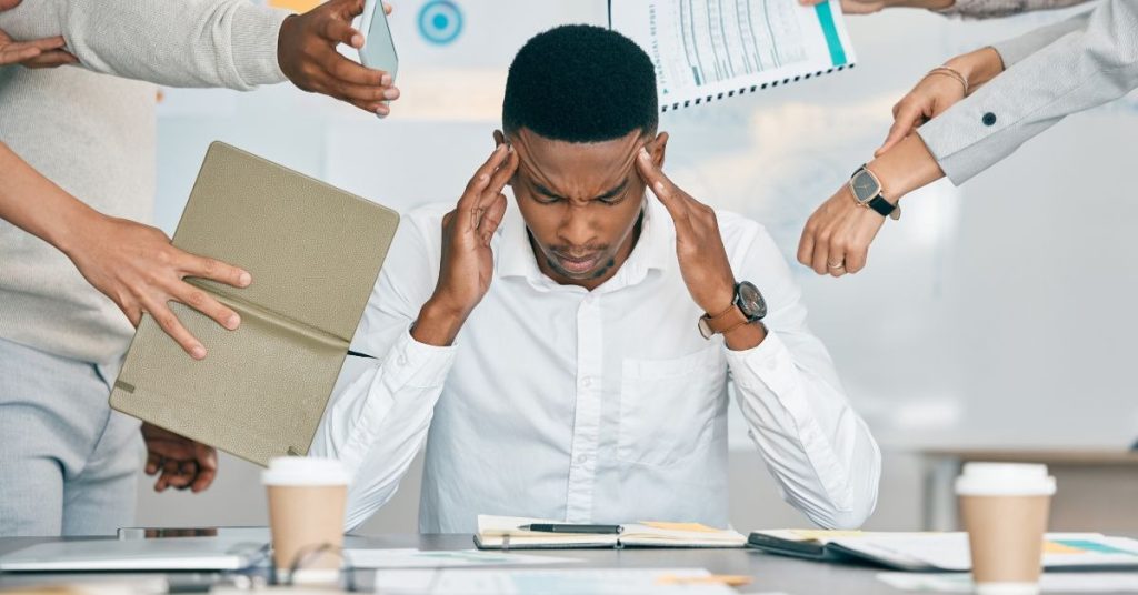 anxiety ear fullness feeling